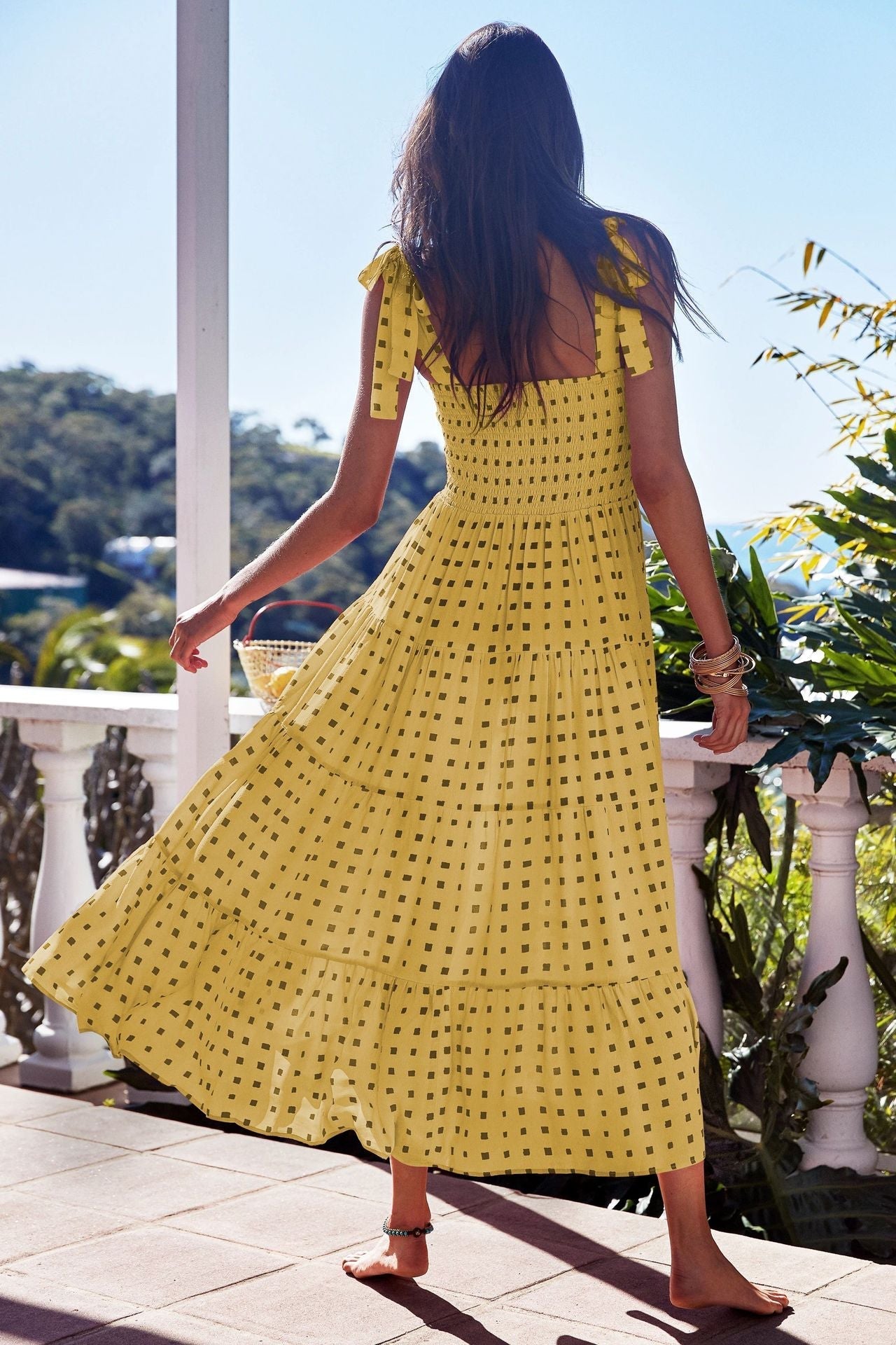 Leah - Fashionable Women's Lace Dress
