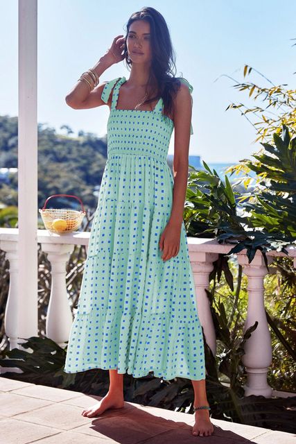 Leah - Fashionable Women's Lace Dress