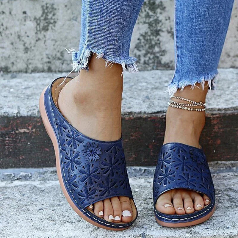 VALERIA - Orthopaedic sandals with embroidery