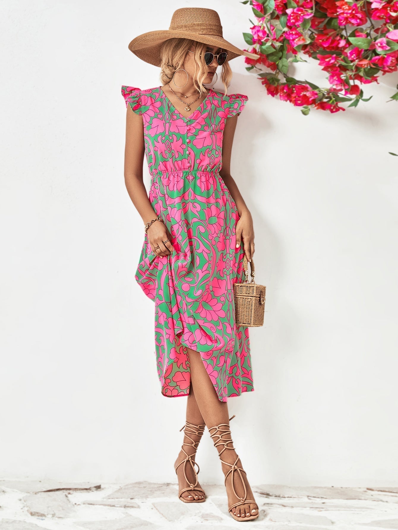 WENNY - Short-sleeved dress with flowered V-neckline