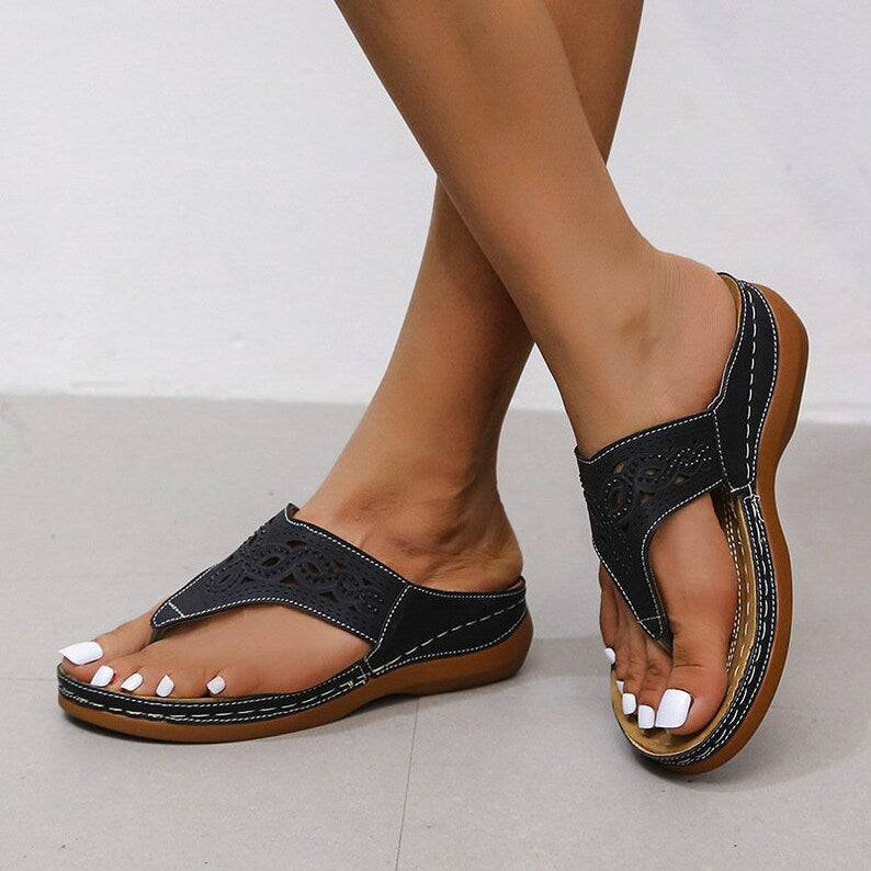 JUNIA - Comfortable orthopaedic sandals
