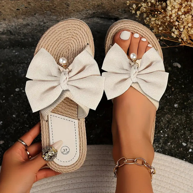 Wynelle – Versatile and Stylish Bow Sandals