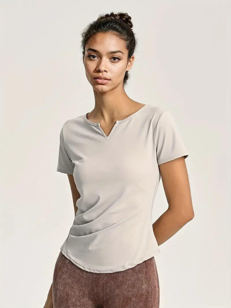 Oryss – Comfortable and Stylish Short-sleeved T-shirt