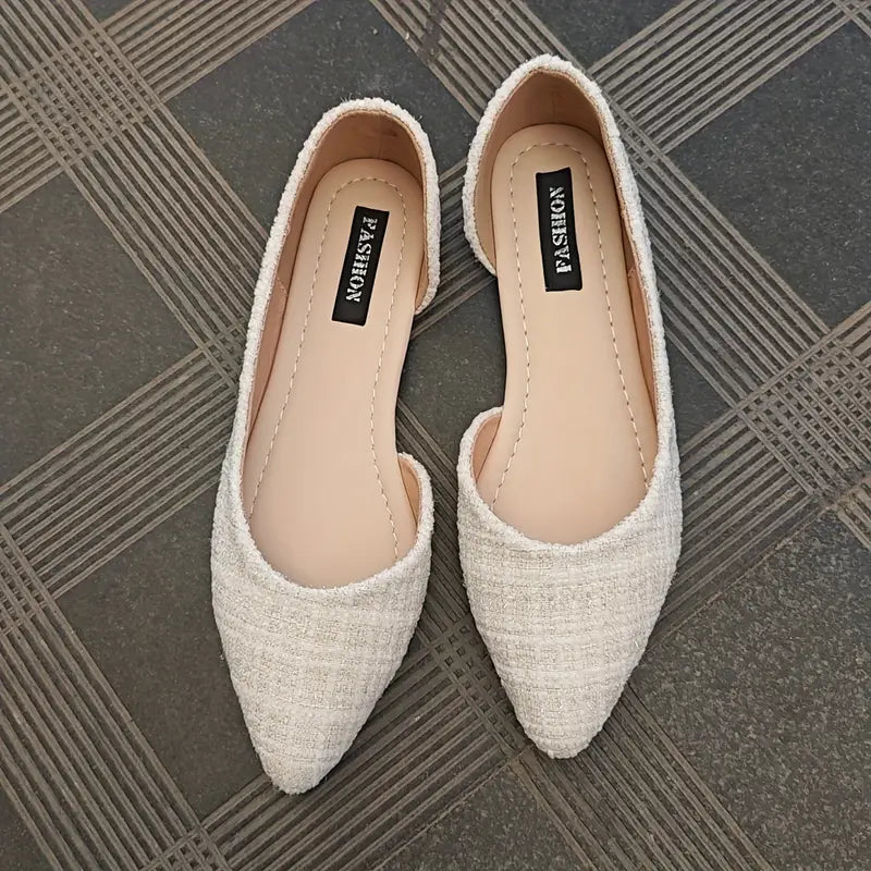 Vexa – Elegant Flat Shoes with Pointed Toes