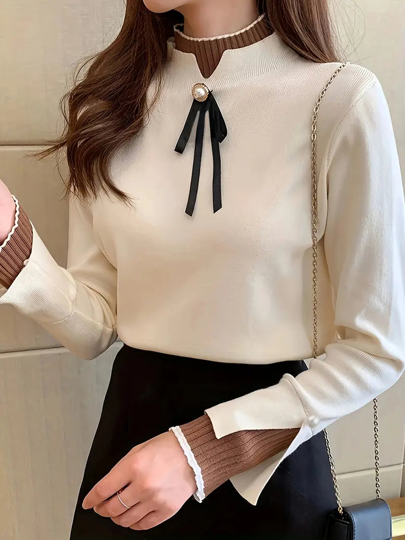 Quinn – Elegant Cotton Ruffled Collar Top