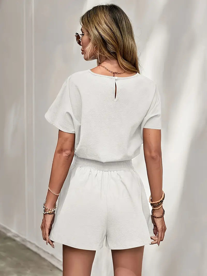 Aminna – Elegant Top and Shorts Set