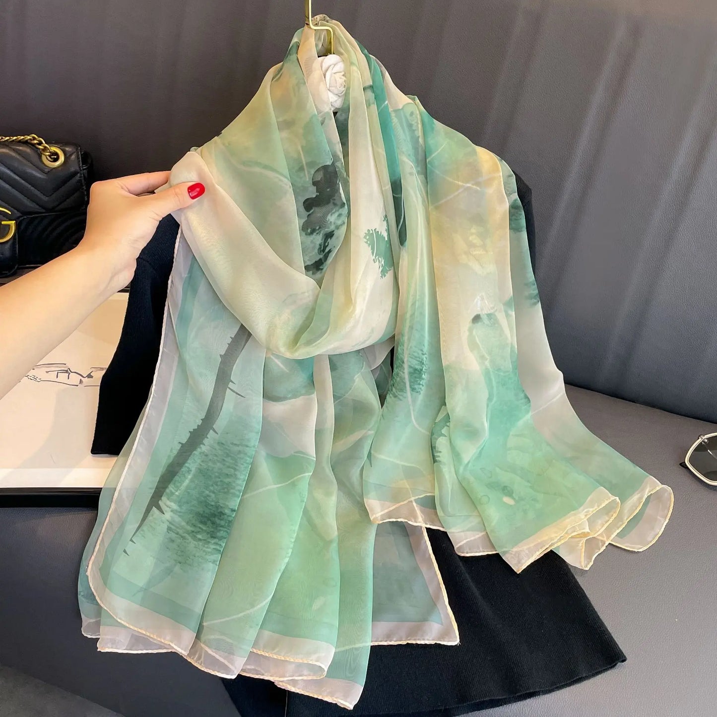 Ismerie – Vibrant and Stylish Chiffon Scarf