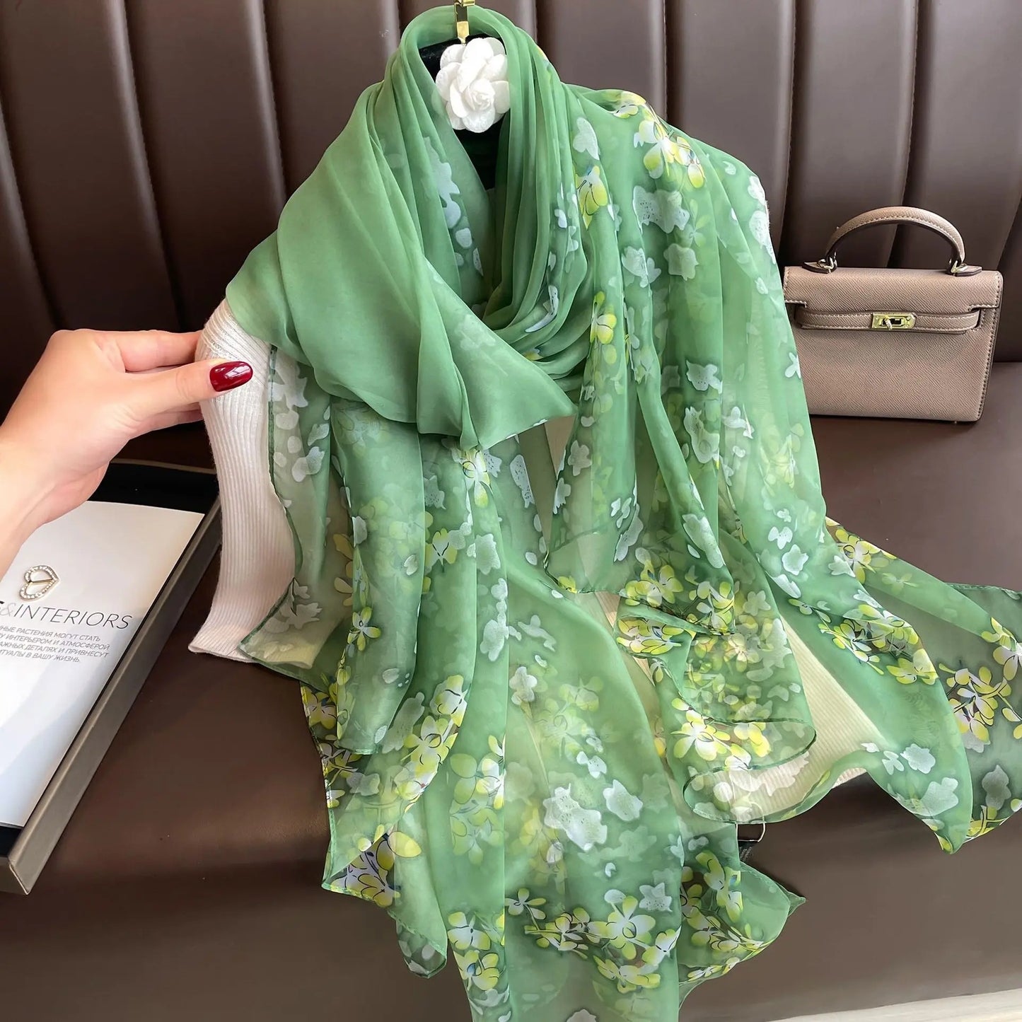 Ismerie – Vibrant and Stylish Chiffon Scarf
