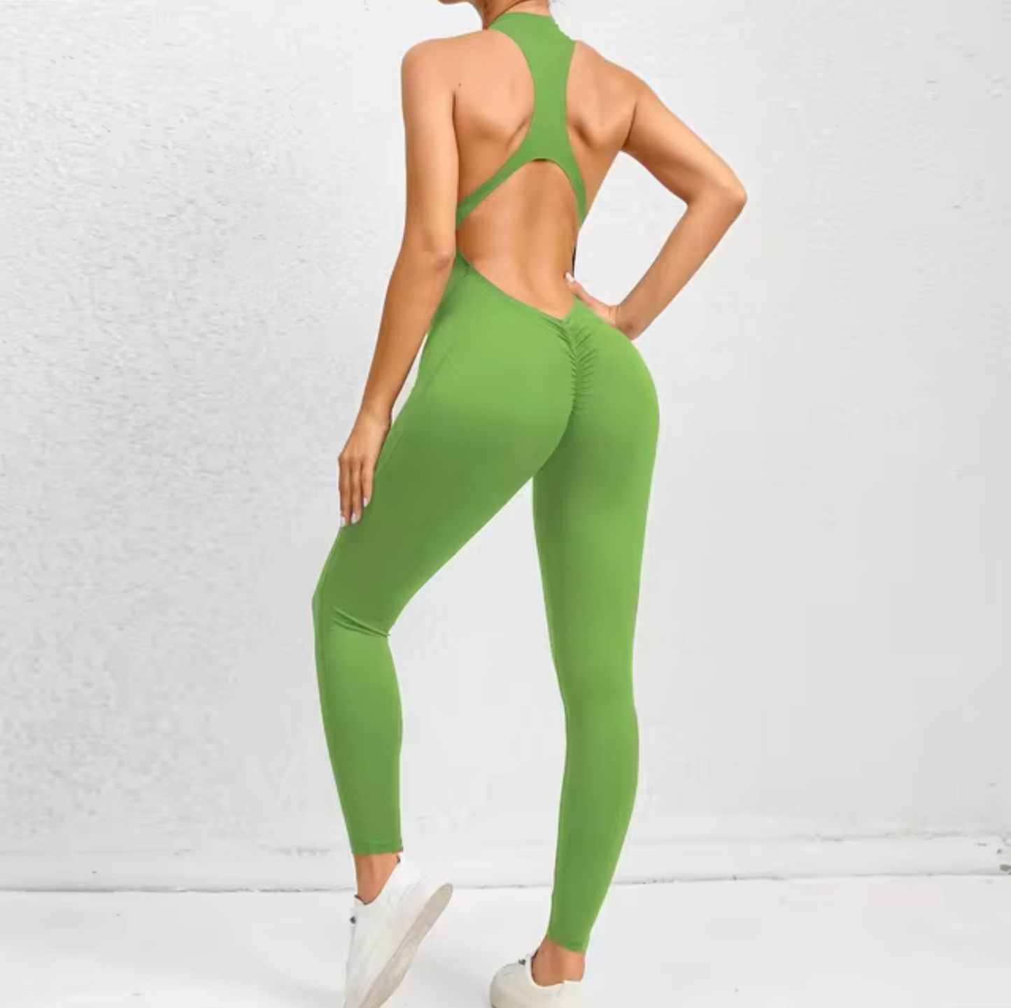 Greta – Zippered Fitness Jumpsuit