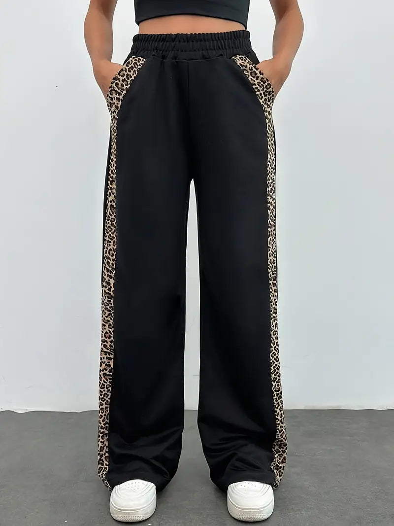 Noctessa – Elegant Wide Leg Trousers with Leopard Print