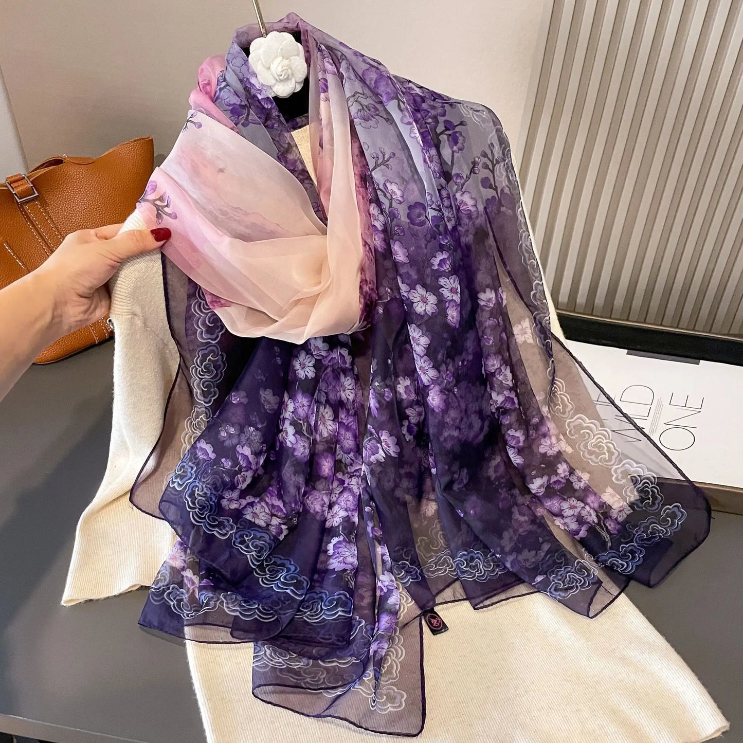 Ismerie – Vibrant and Stylish Chiffon Scarf
