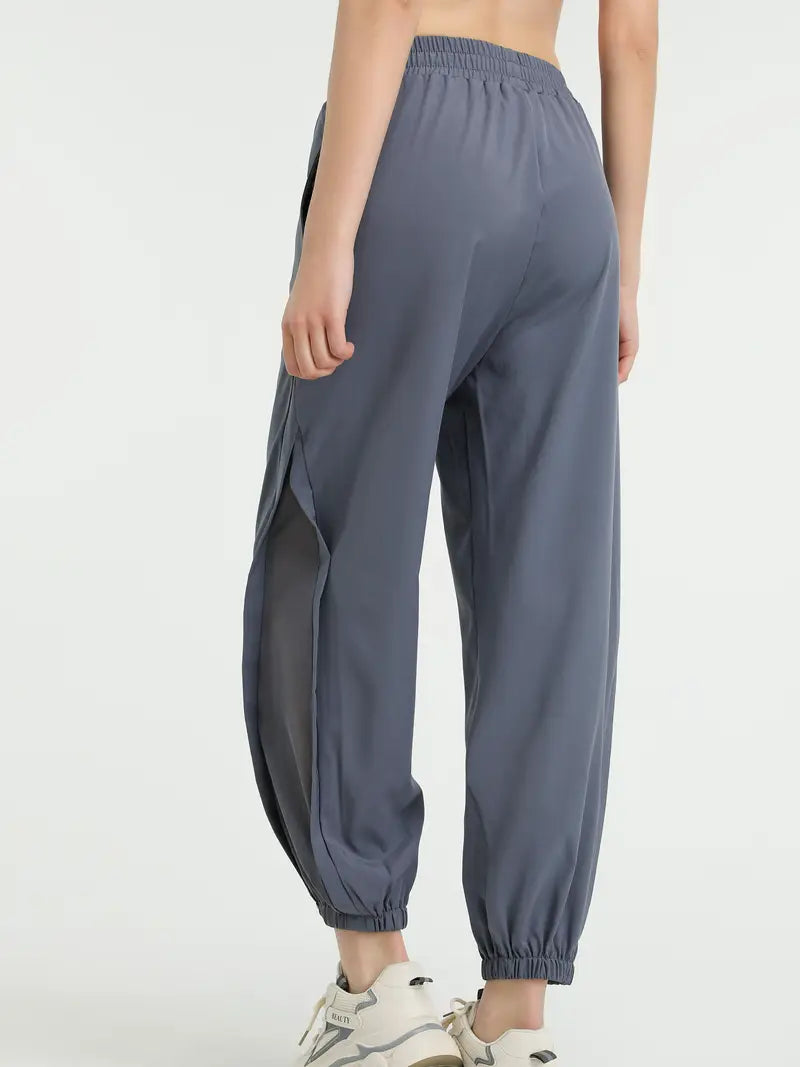 Hexaria – Stylish Jogging Pants with Mesh Details