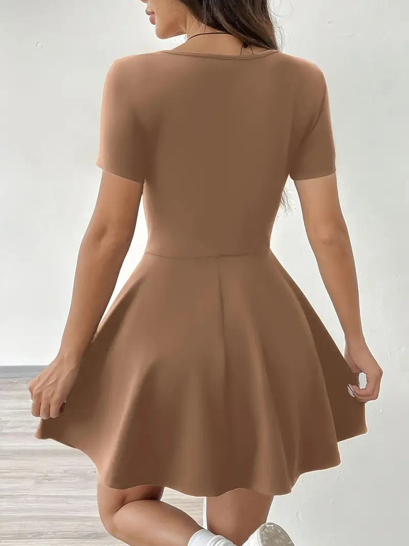 Gudrun – Chic Skater Dress with Shorts and Pocket