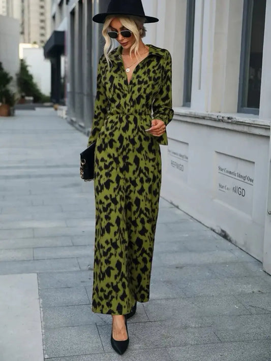 Rema – Elegant Long-sleeved Jumpsuit