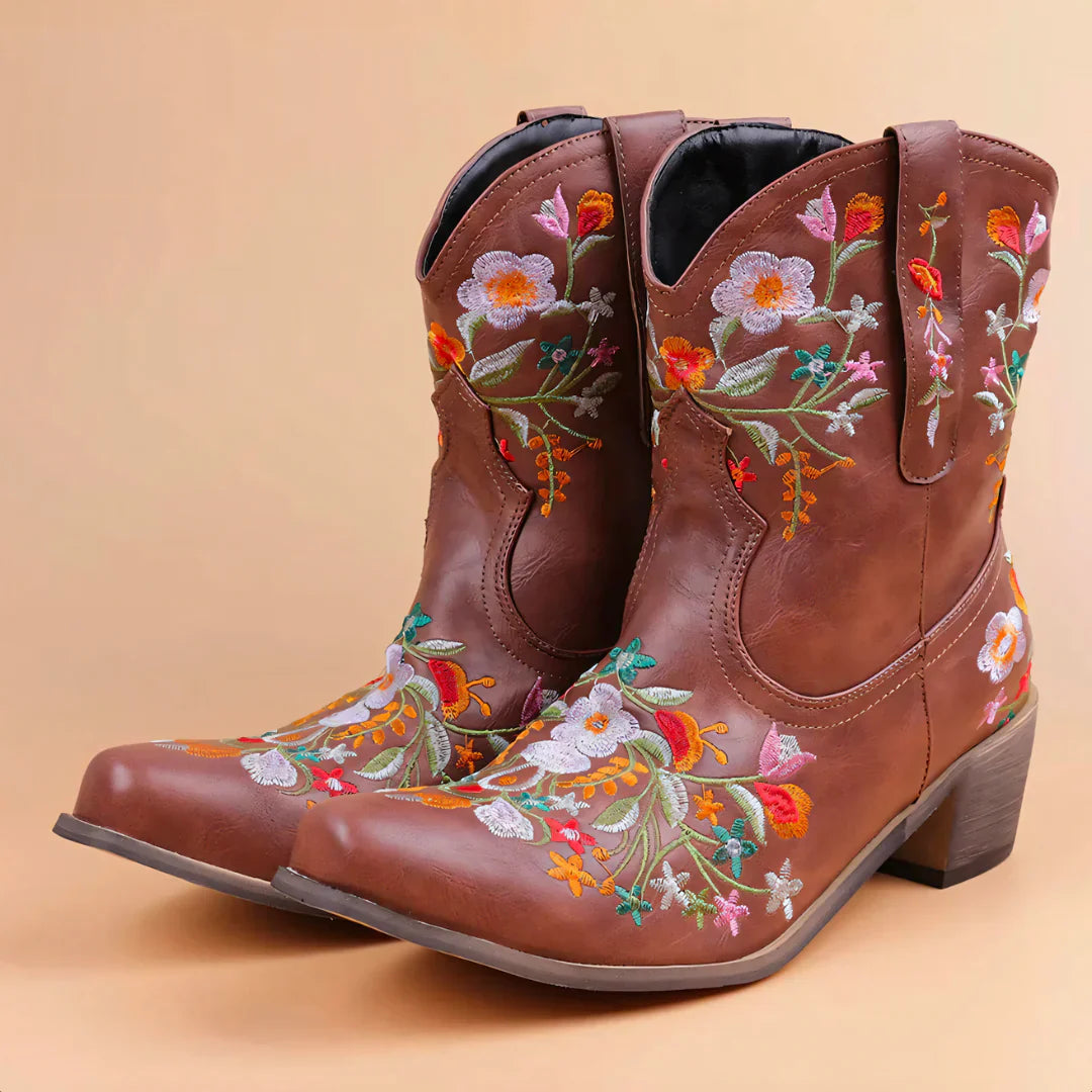 Niva – Embroidered Leather Ankle Boots