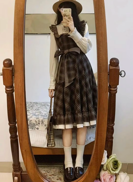 Aliana - Vintage Long Sleeve Dress