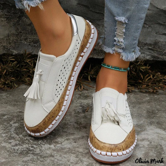 Tassel Loafers: Stylish Casual Slip-ons with a Low Heel