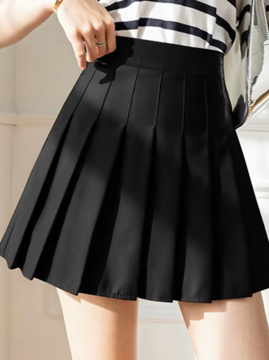Marilyn – High-Waisted Pleated Skirt