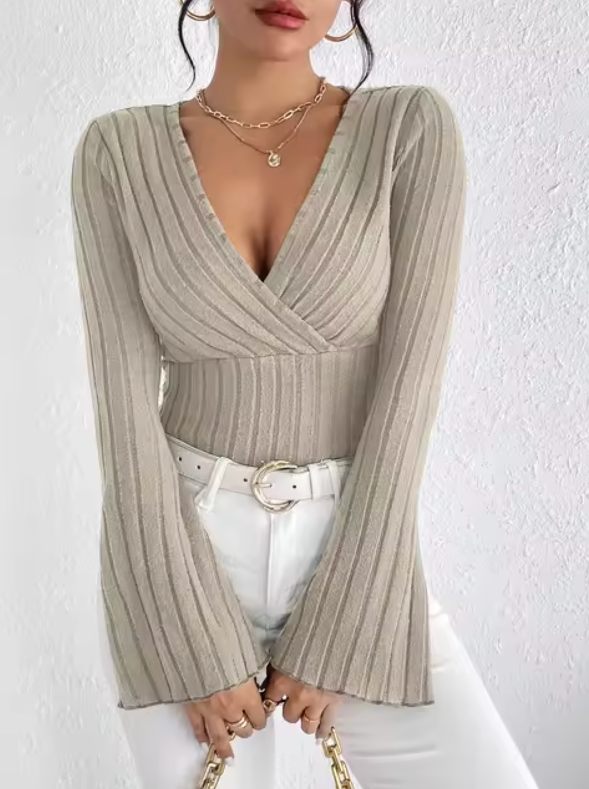 Olma – Knitted Deep V-neck Top