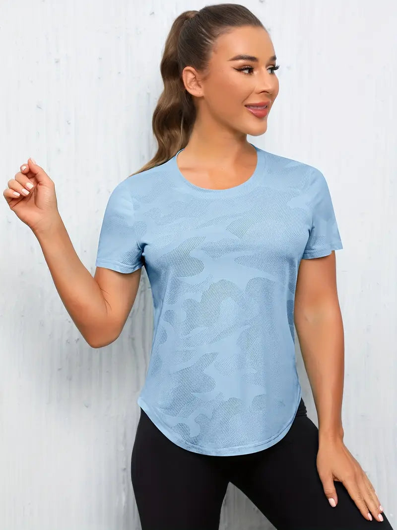 Erisen – Lightweight and Breathable Sports T-shirt