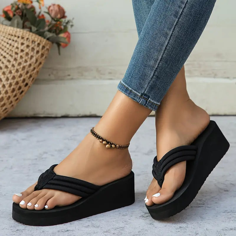 Liselotte – Padded Platform Flip-flops for Women