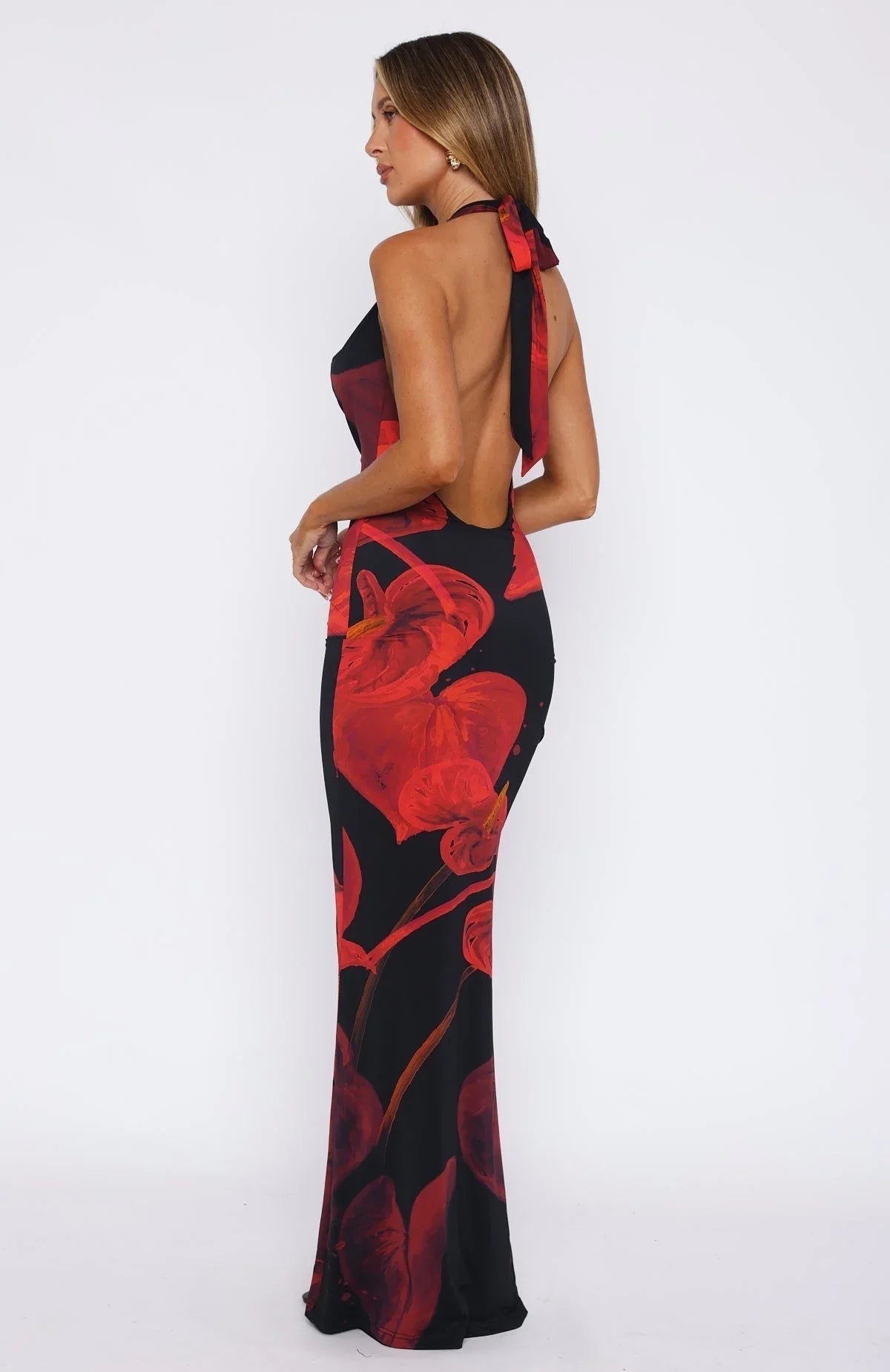 Khamiya – Charming Vibrant Halterneck Dress