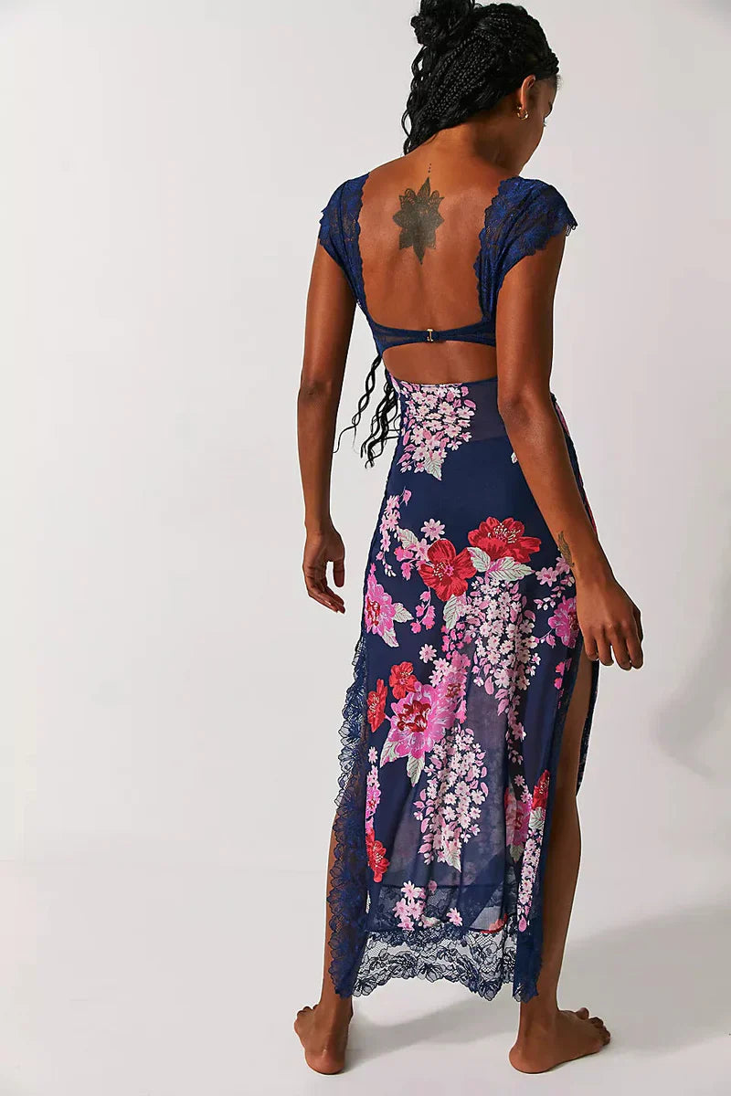 Kaadrie – Floral Lace Trim Dress