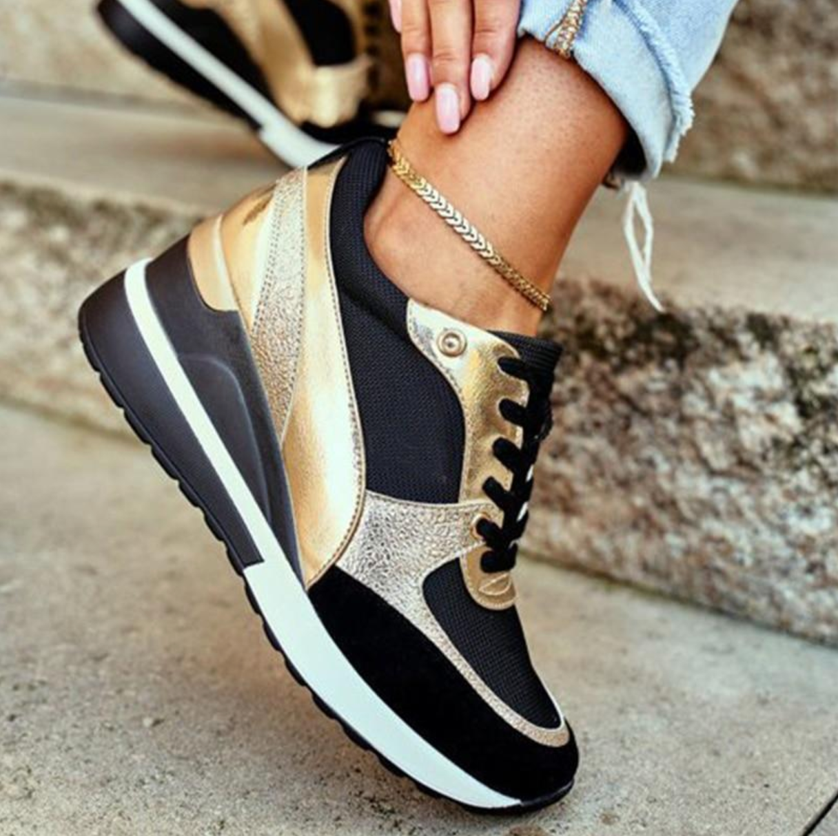 Sablethia – Stylish Sneakers