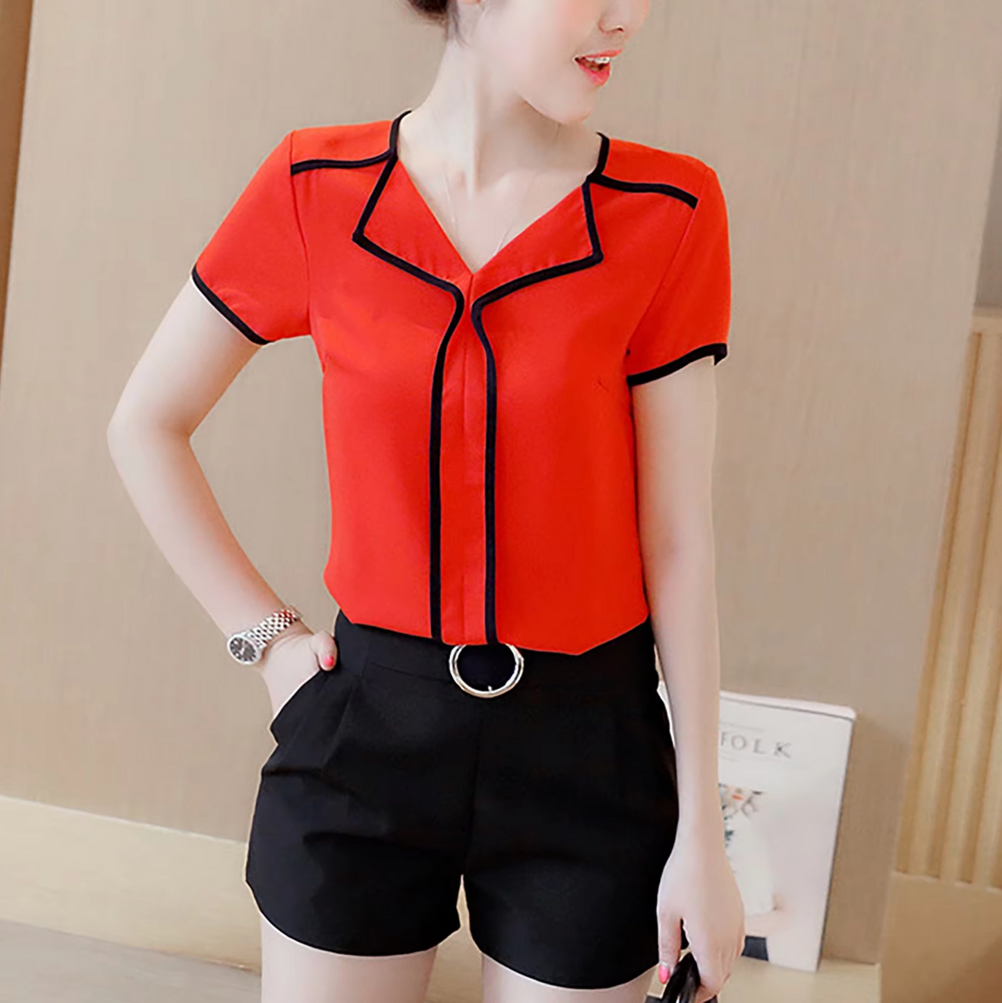 Estelle – Elegant Chiffon Blouse