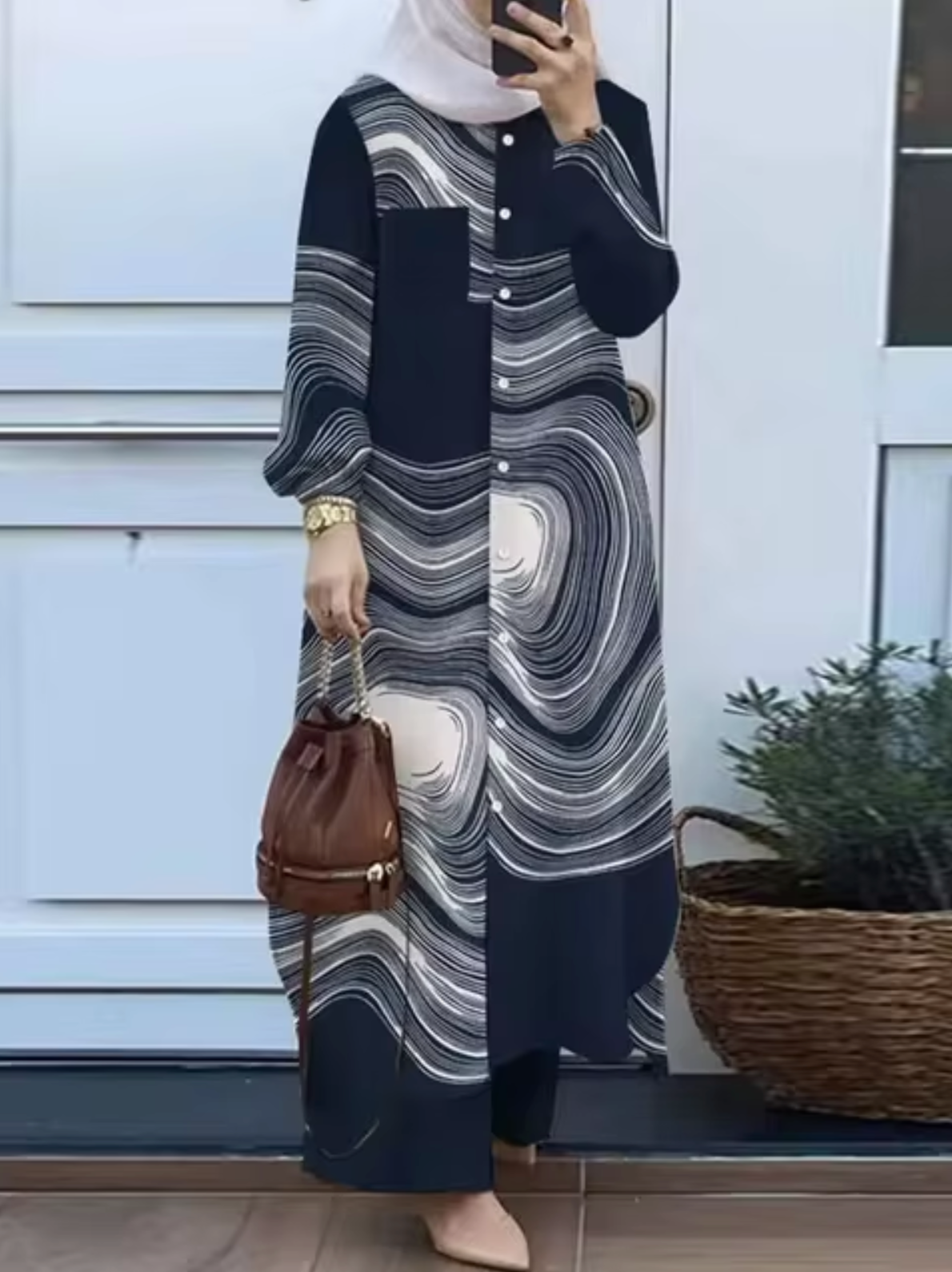 Leona – Stylish Two-piece Pants and Dress Set