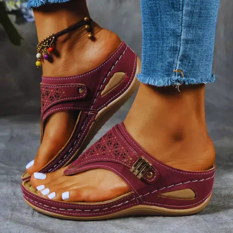 Laida – High-quality Leather Wedge Sandals