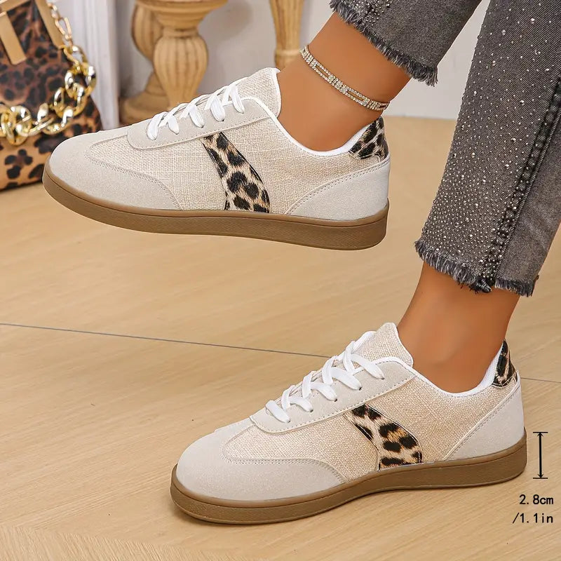 Carmillia – Stylish Leopard Print Sneakers
