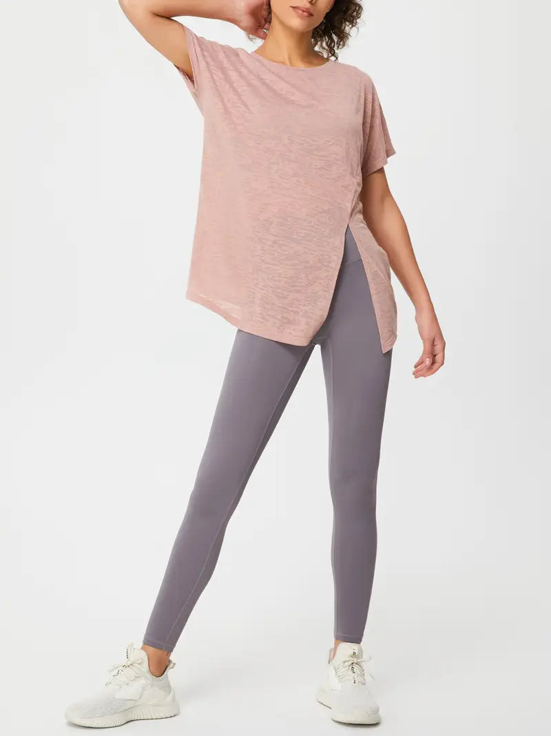 Thanessia – Versatile, Semi-transparent T-shirt