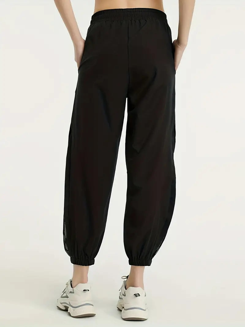 Hexaria – Stylish Jogging Pants with Mesh Details