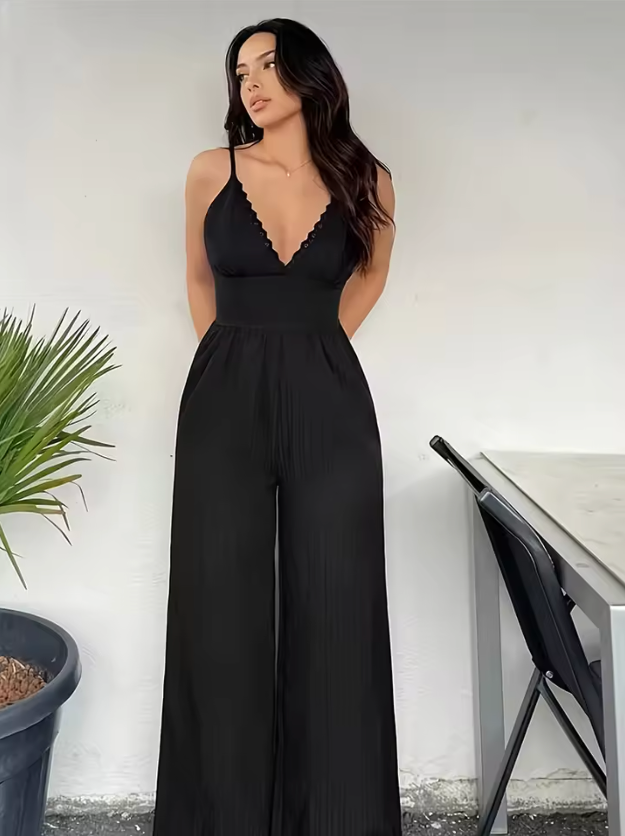 Paloma – Elegant V-neck Wide Leg Jumpsuit