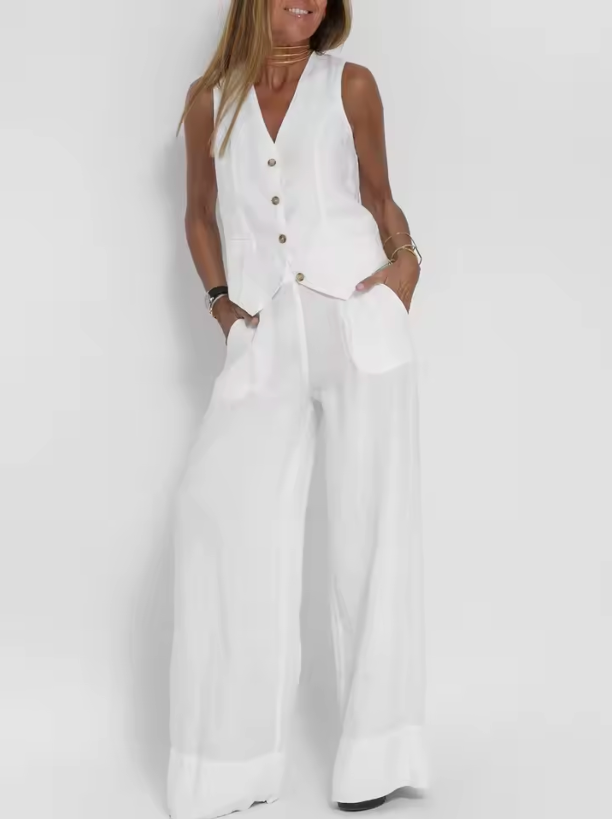 Soleil – Stylish Two-Piece Linen Suit Set