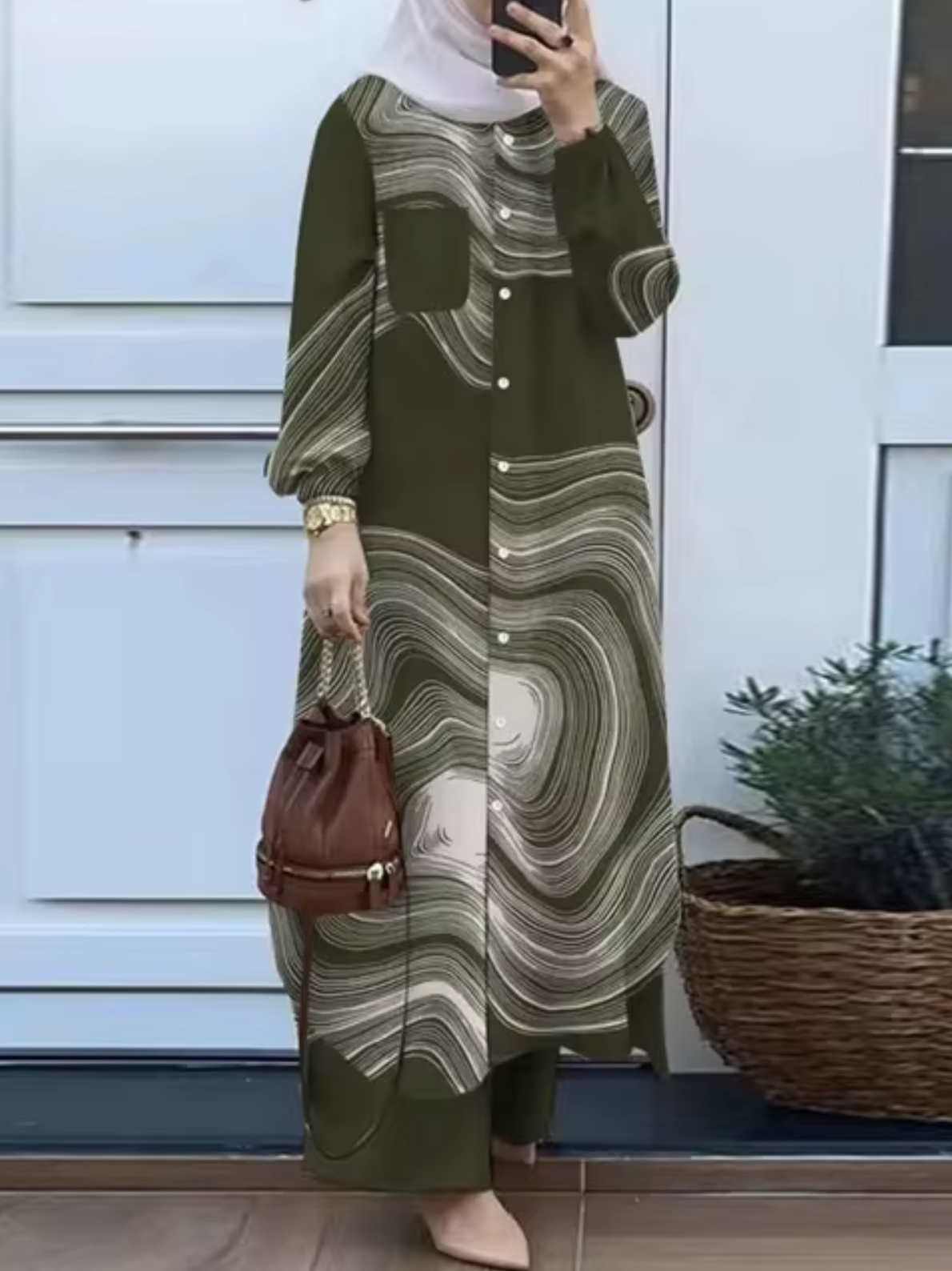 Leona – Stylish Two-piece Pants and Dress Set
