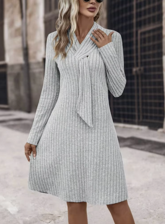 Lenka – Long-sleeved Knitted Dress
