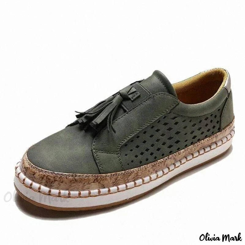 Tassel Loafers: Stylish Casual Slip-ons with a Low Heel