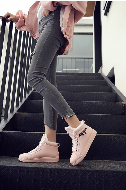 Phoebe - Super Comfortable & Lined Ladies Ankle Boots