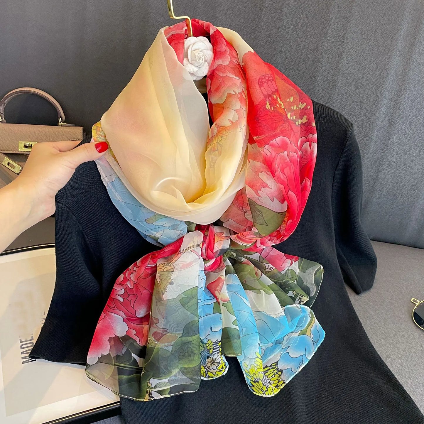 Ismerie – Vibrant and Stylish Chiffon Scarf