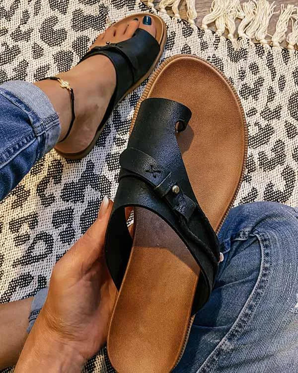 Valestra – Stylish Slip-On Leather Sandals