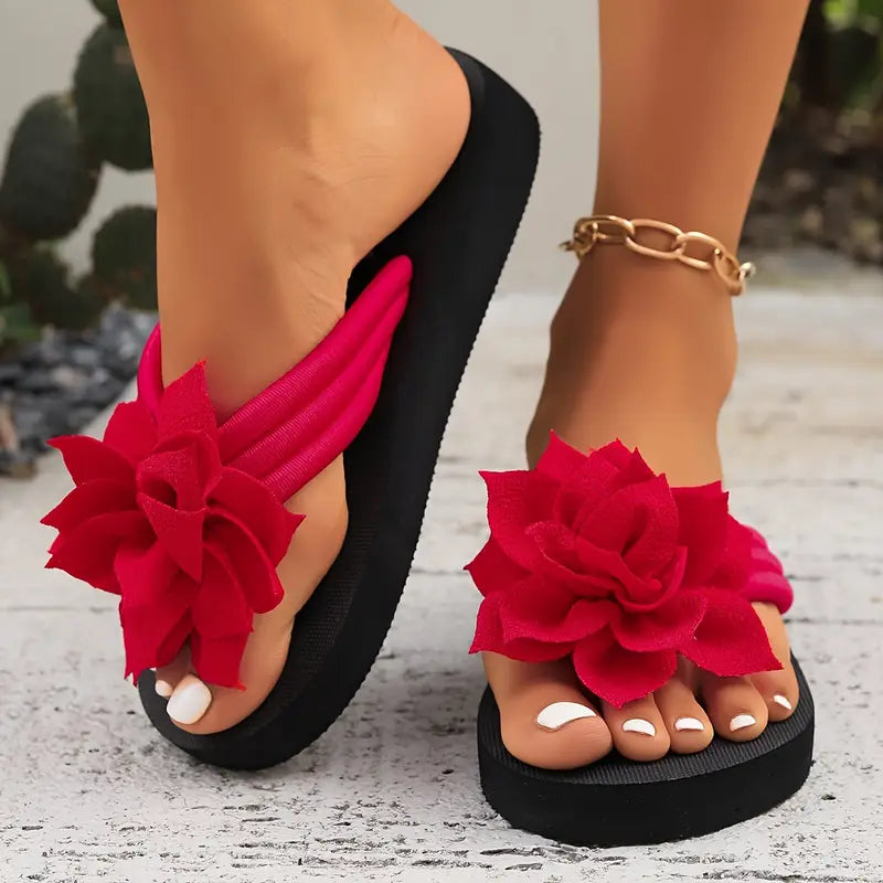 Lirienne – Platform Floral Flip-flops