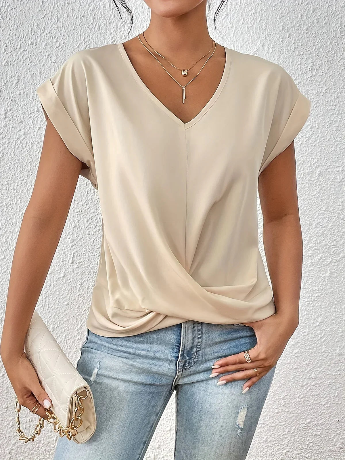Junalei – Stylish Casual V-neck Twist Front Blouse