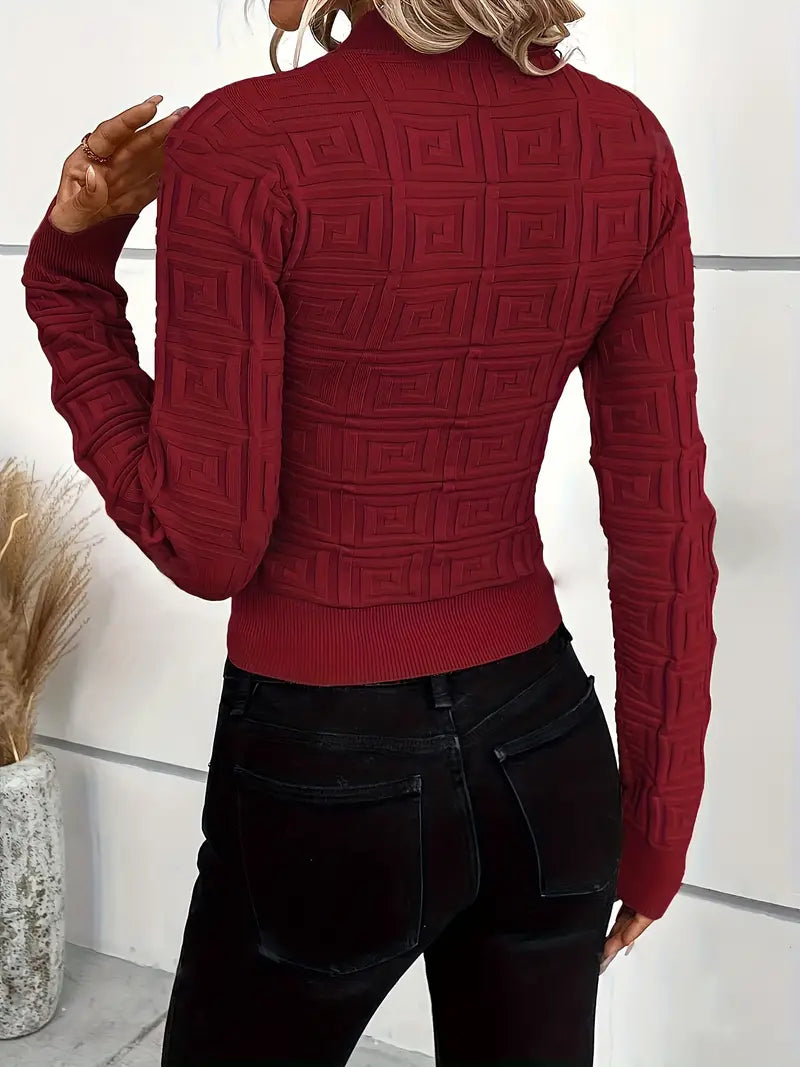 Holga – Elegant Pattern Knitted Top