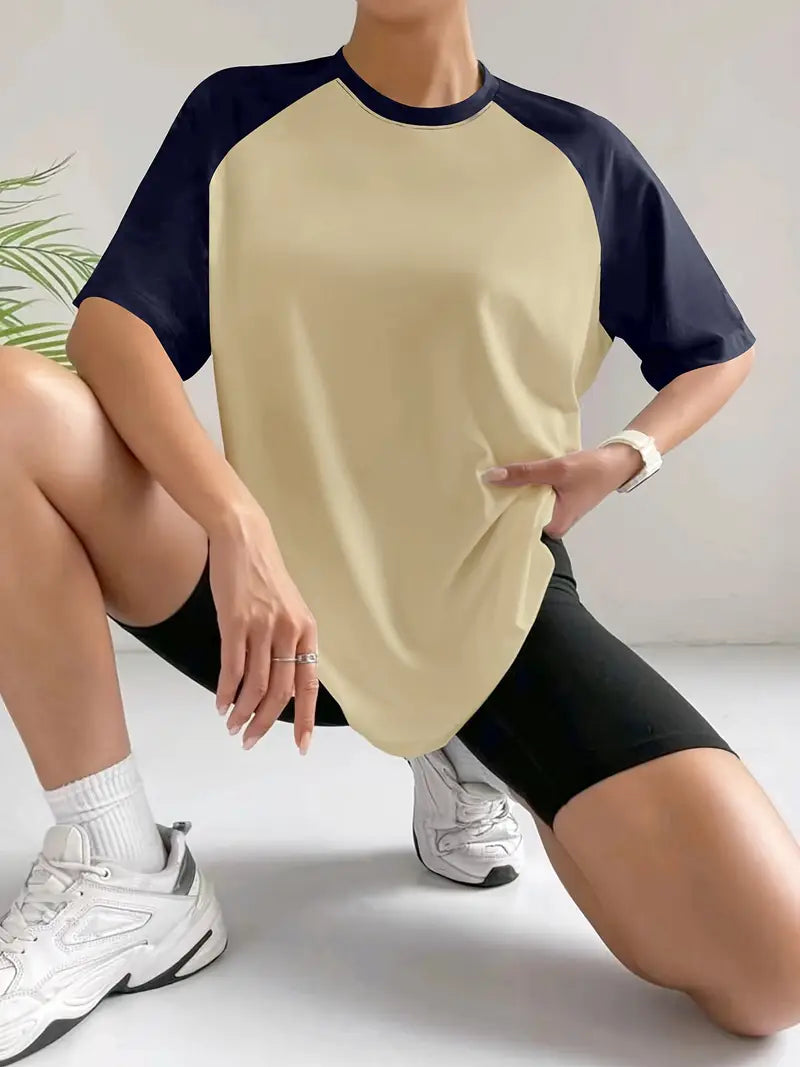 Vallorelle – Stylish Color-block T-shirt