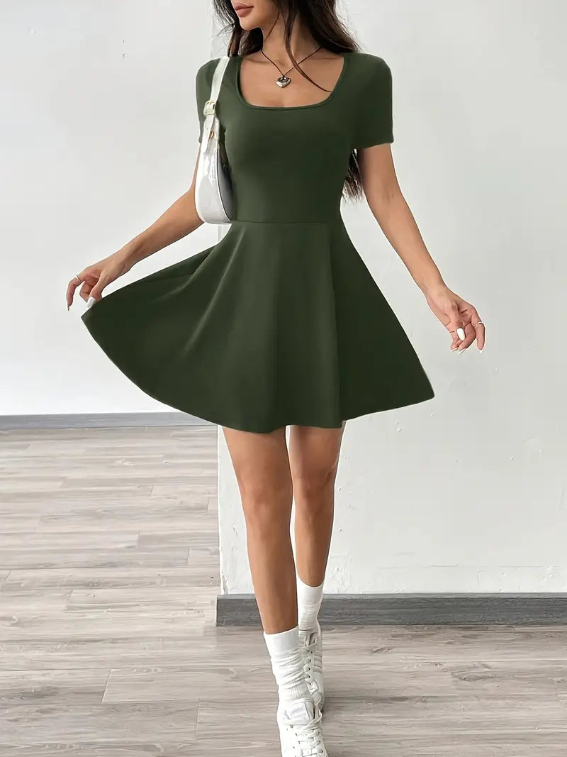Gudrun – Chic Skater Dress with Shorts and Pocket
