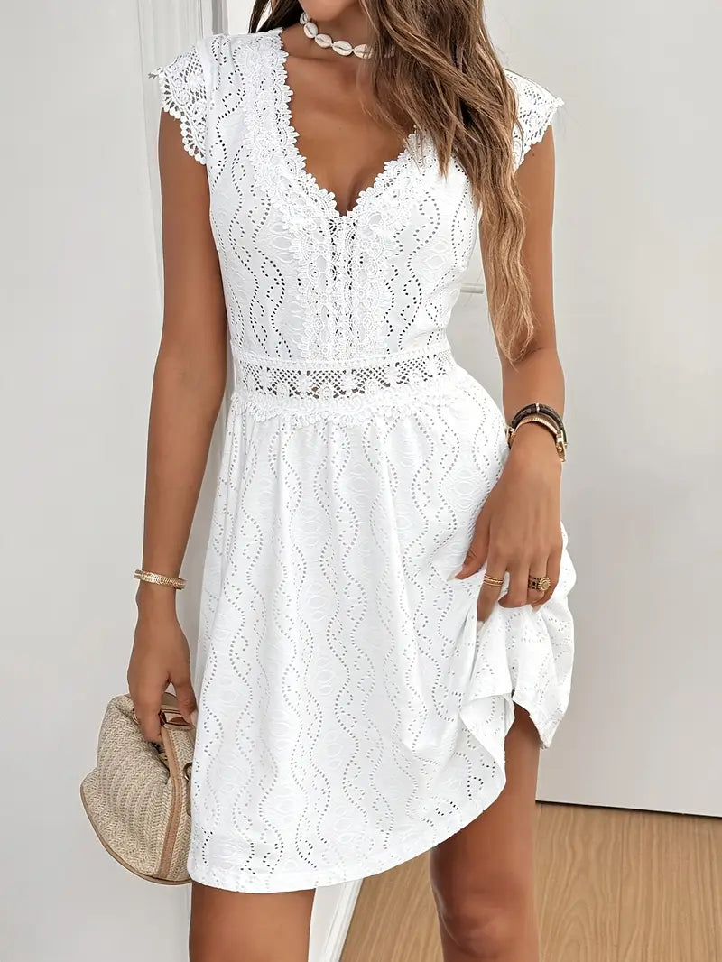 Avenleigh – Women's A-line Dress with Lace Sleeves