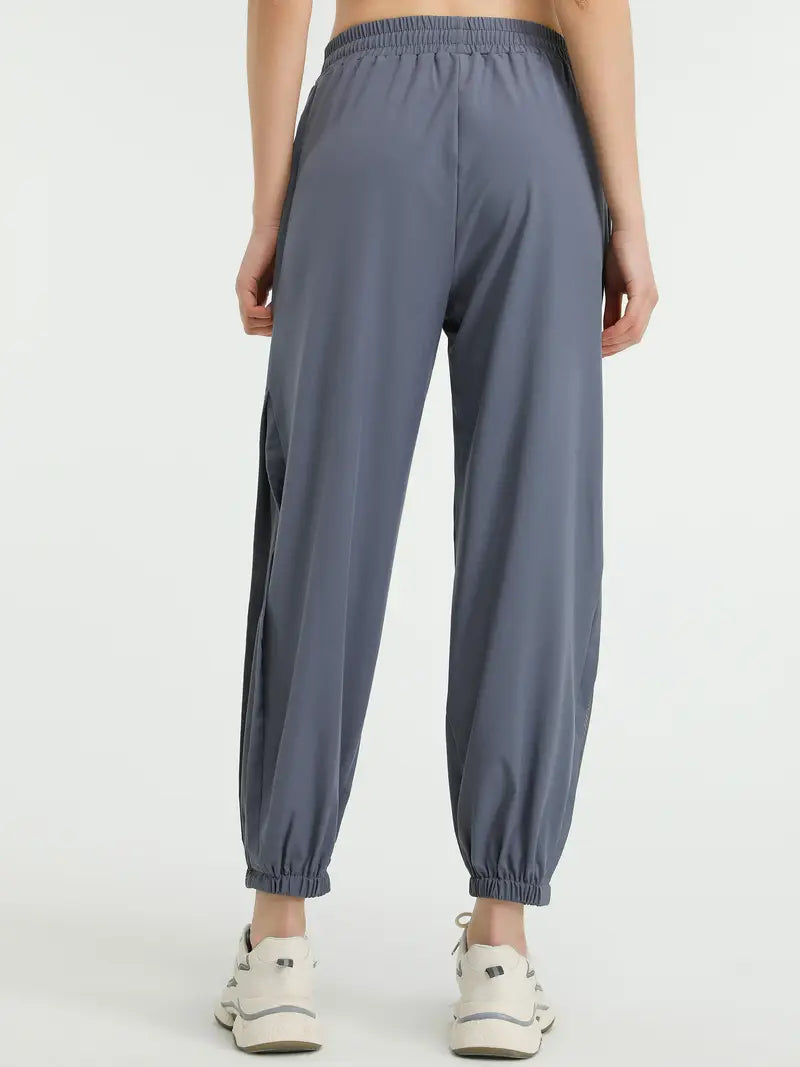 Hexaria – Stylish Jogging Pants with Mesh Details