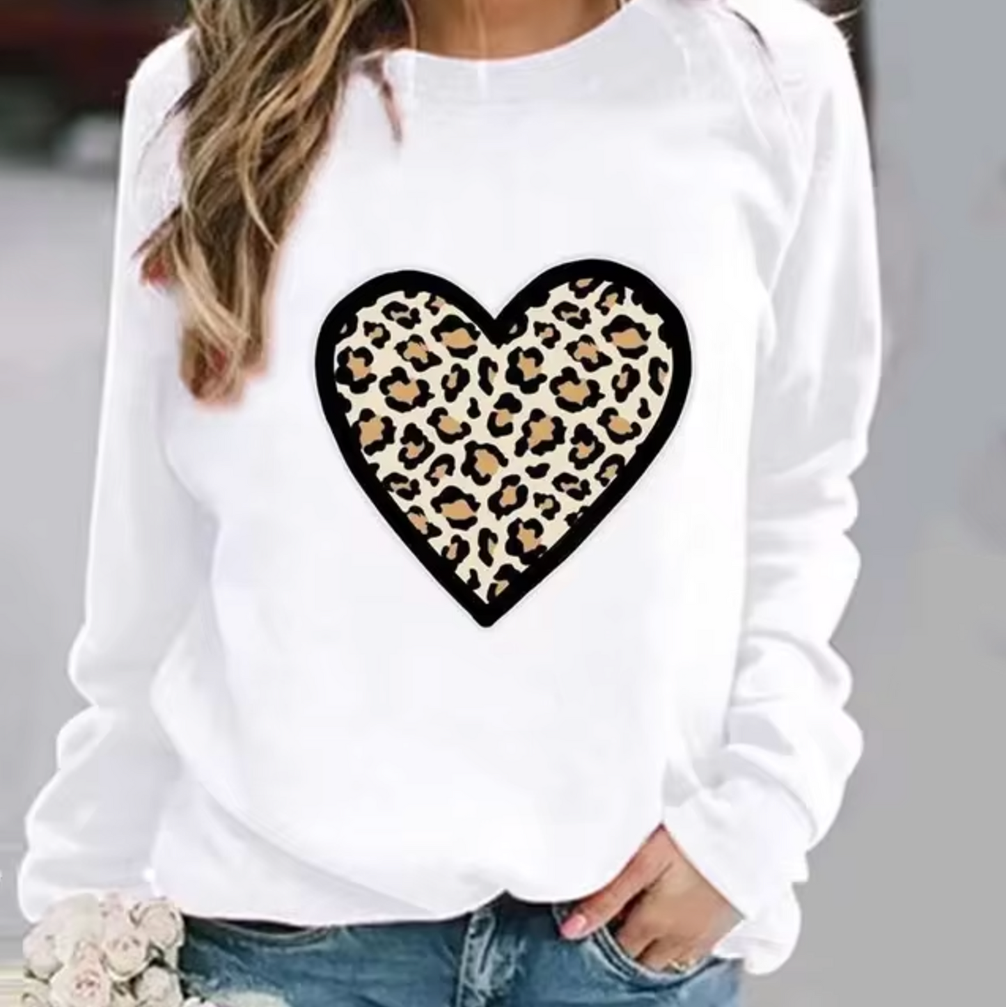 Adora – Cotton Sweater with Heart Print